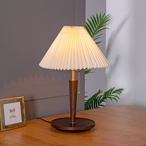 Retro Walnut Pleated Table Lamp Bedroom Bedside Lighting Nordic Living Room Sofa Bedroom Table Light